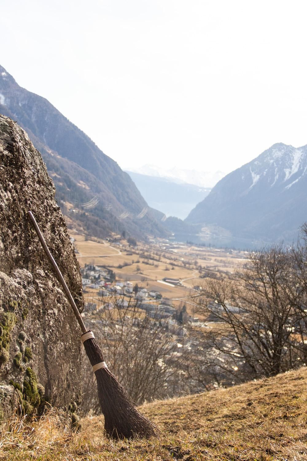 scopa_valle_streghe