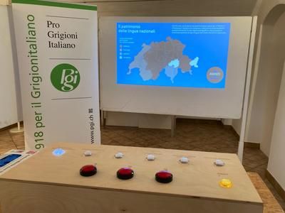 Galleria_mostra_lingue